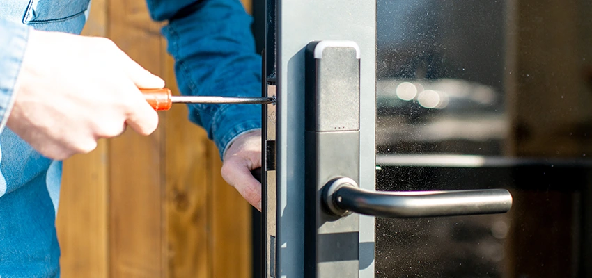 Aluminium Door Lock Replacement in Dixon, California