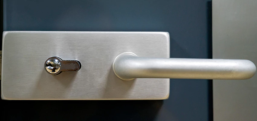 Change Patio Door Locks in Dixon, California